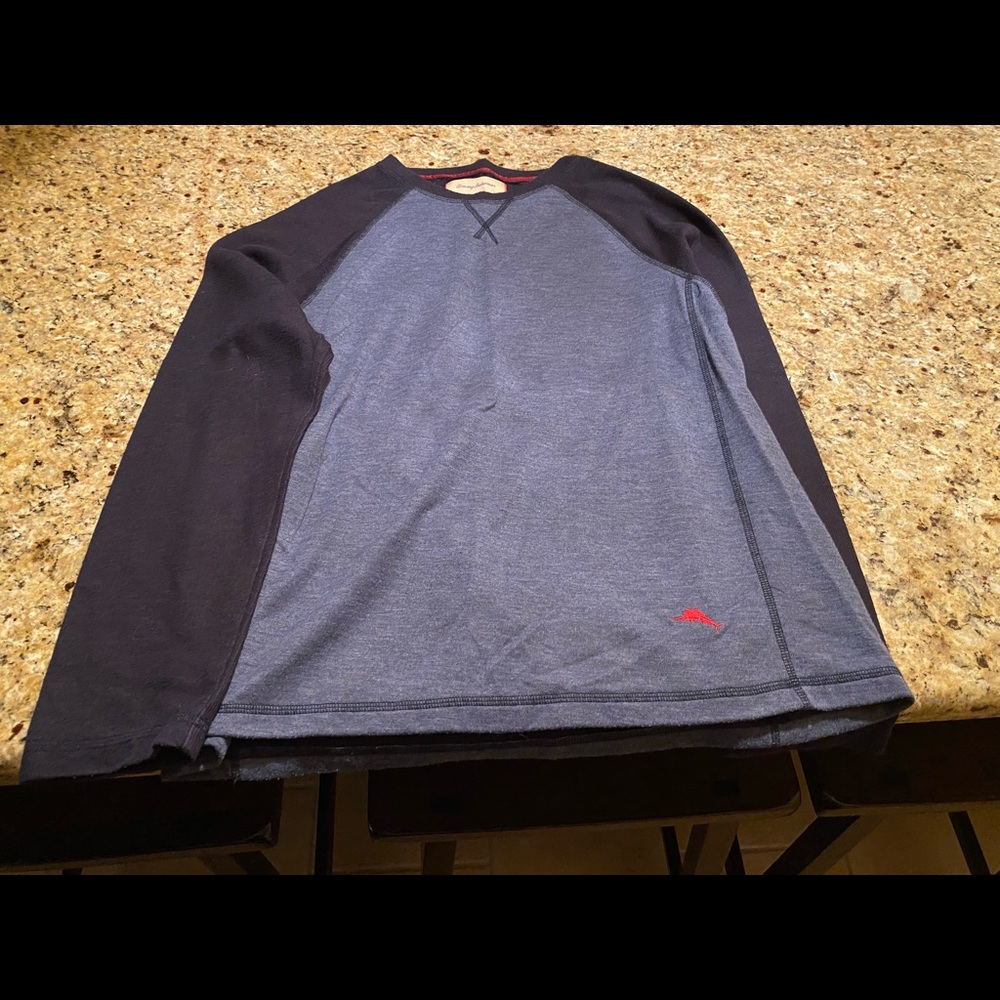 Tommy Bahama-Long Sleeve blue pullover-Men’s Medium